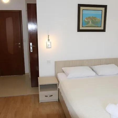 Apartments Muhar 斯韦蒂·斯特凡 外观 照片